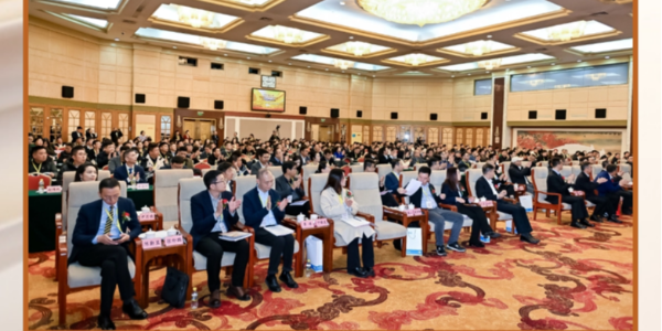 广东福临门世家智能家居有限公司荣耀加冕，斩获多项建材与家居行业大奖